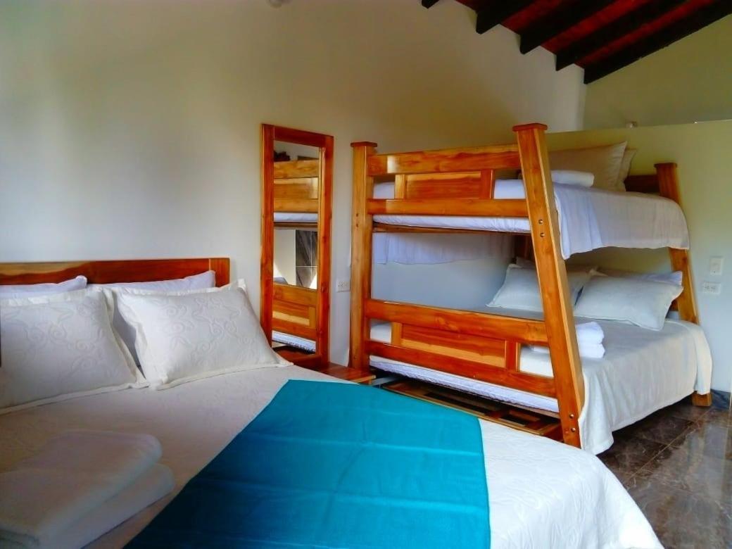 Hotel El Potrillo El Penol  Eksteriør bilde