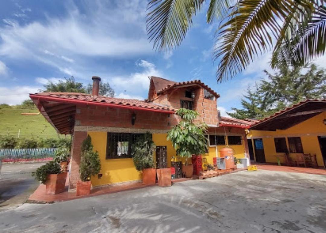 Hotel El Potrillo El Penol  Eksteriør bilde